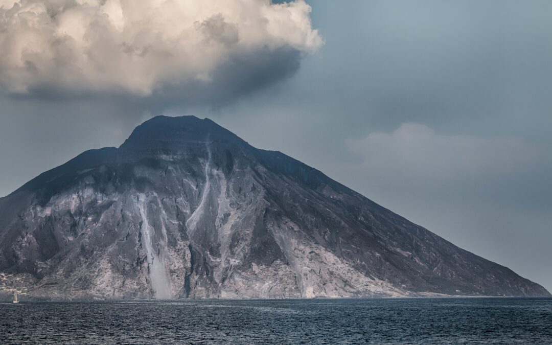 Moncada Yachts … We’ll fly you over Volcanoes!