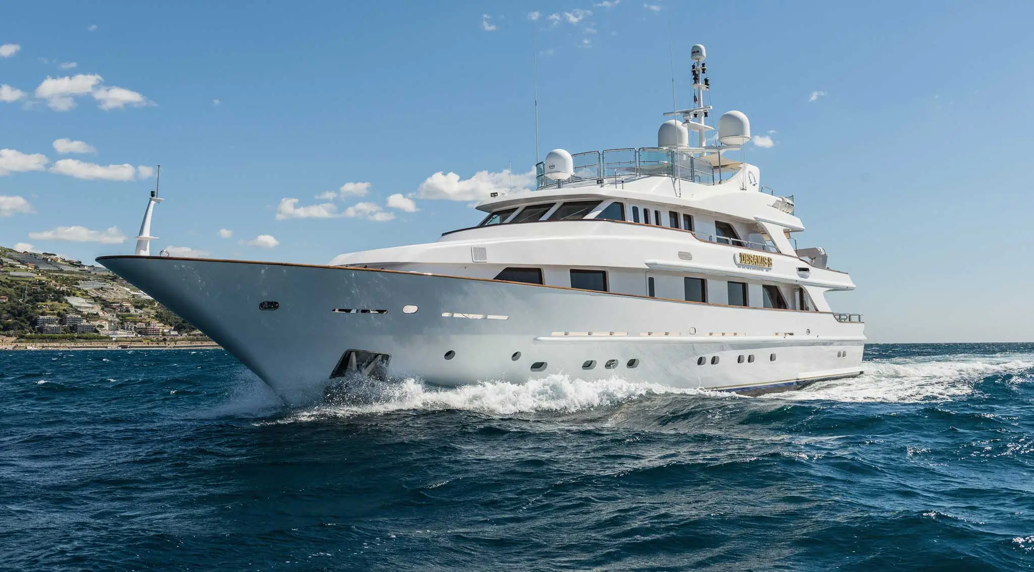 Moncada's yacht Desamis B cruising through the water.