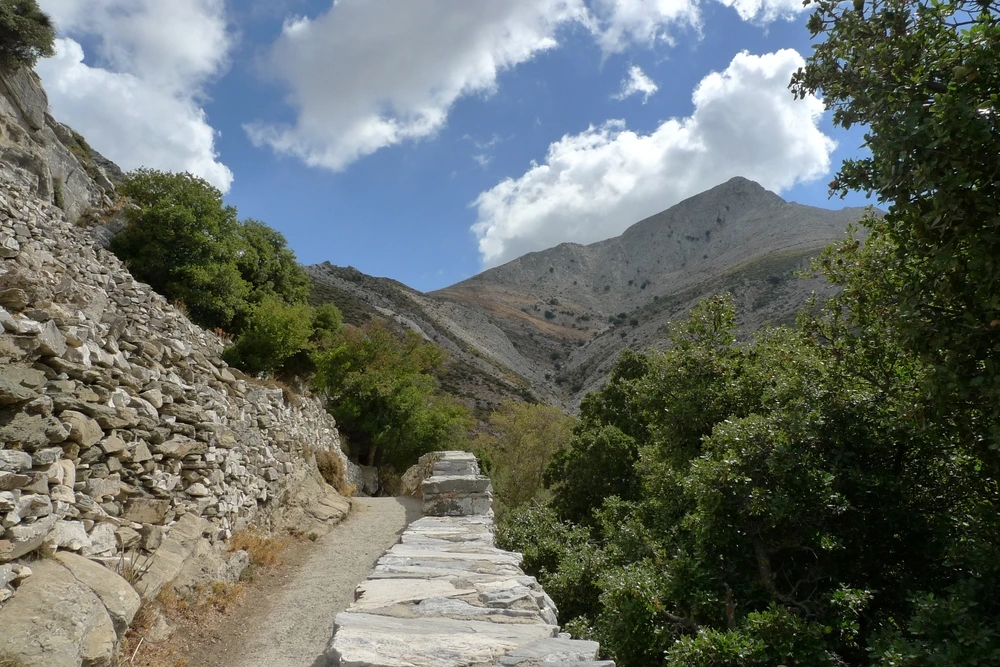 A path leading up to Mount Zas on Naxos.