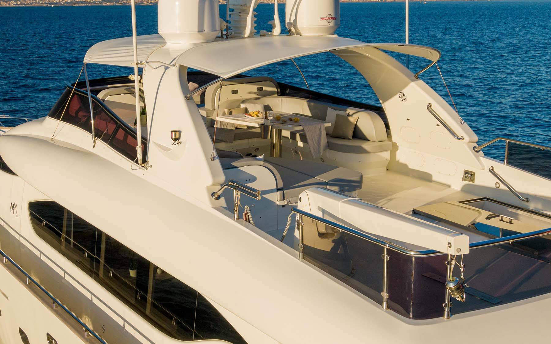 Gemini 3 Sundeck