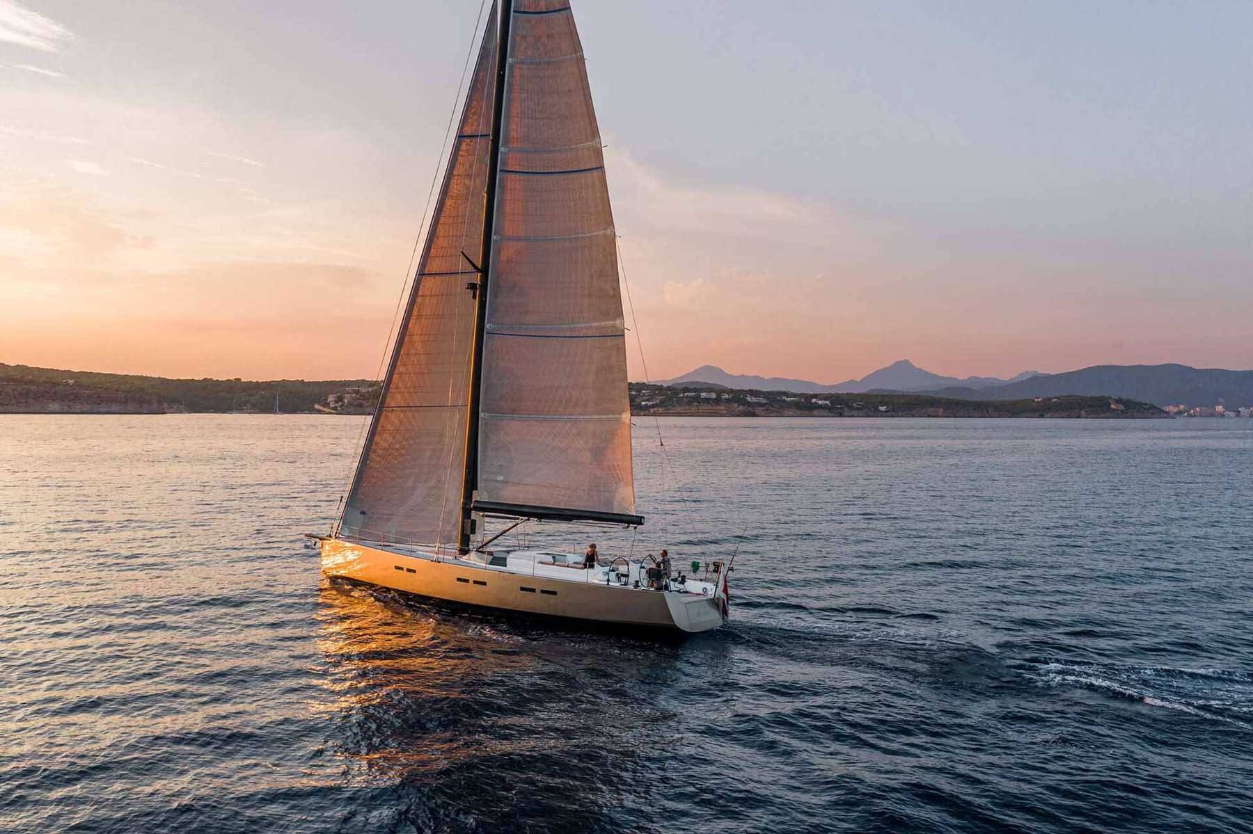 Sailing Yacht Miyabi Sailing