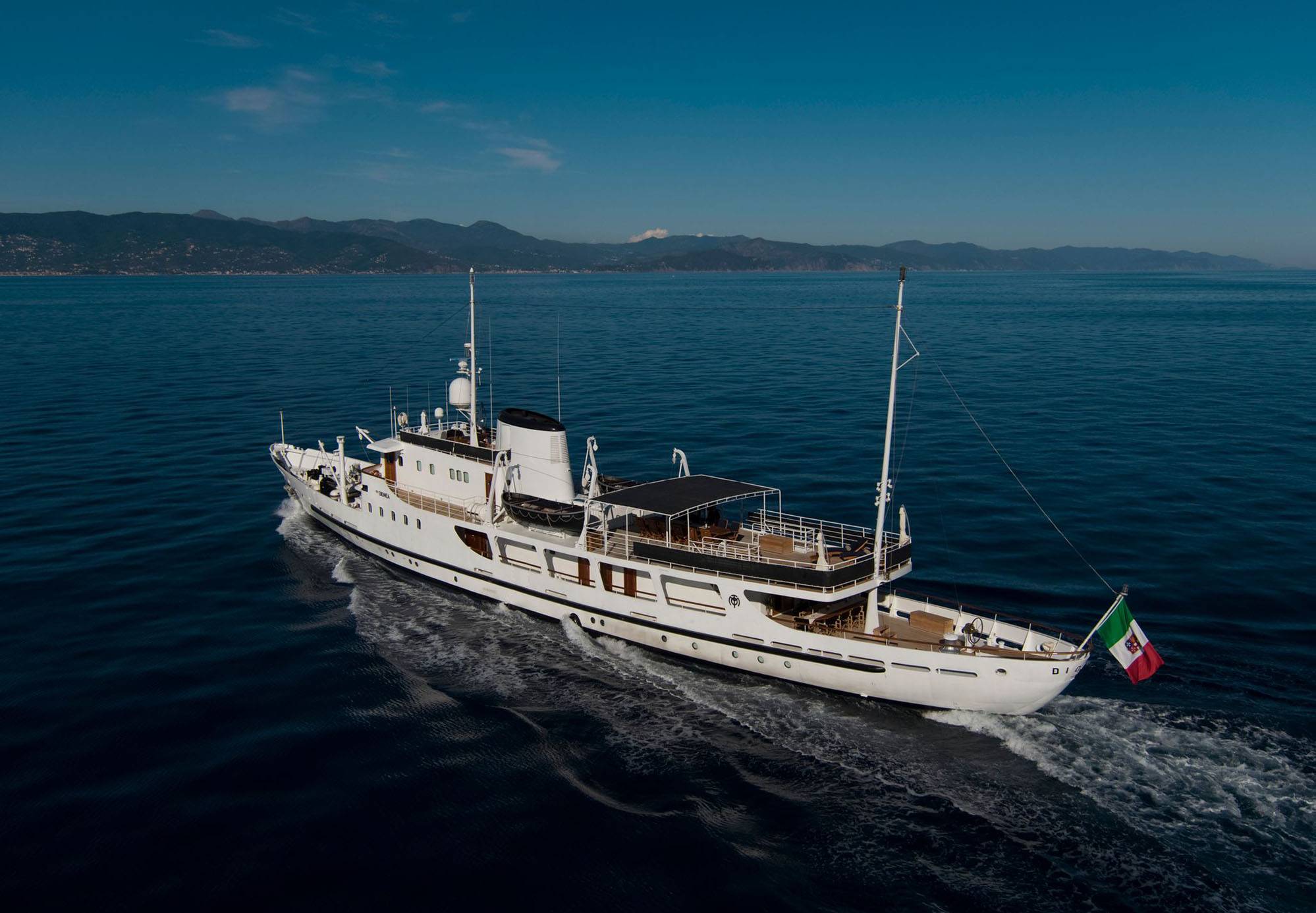 Motor yacht Dionea