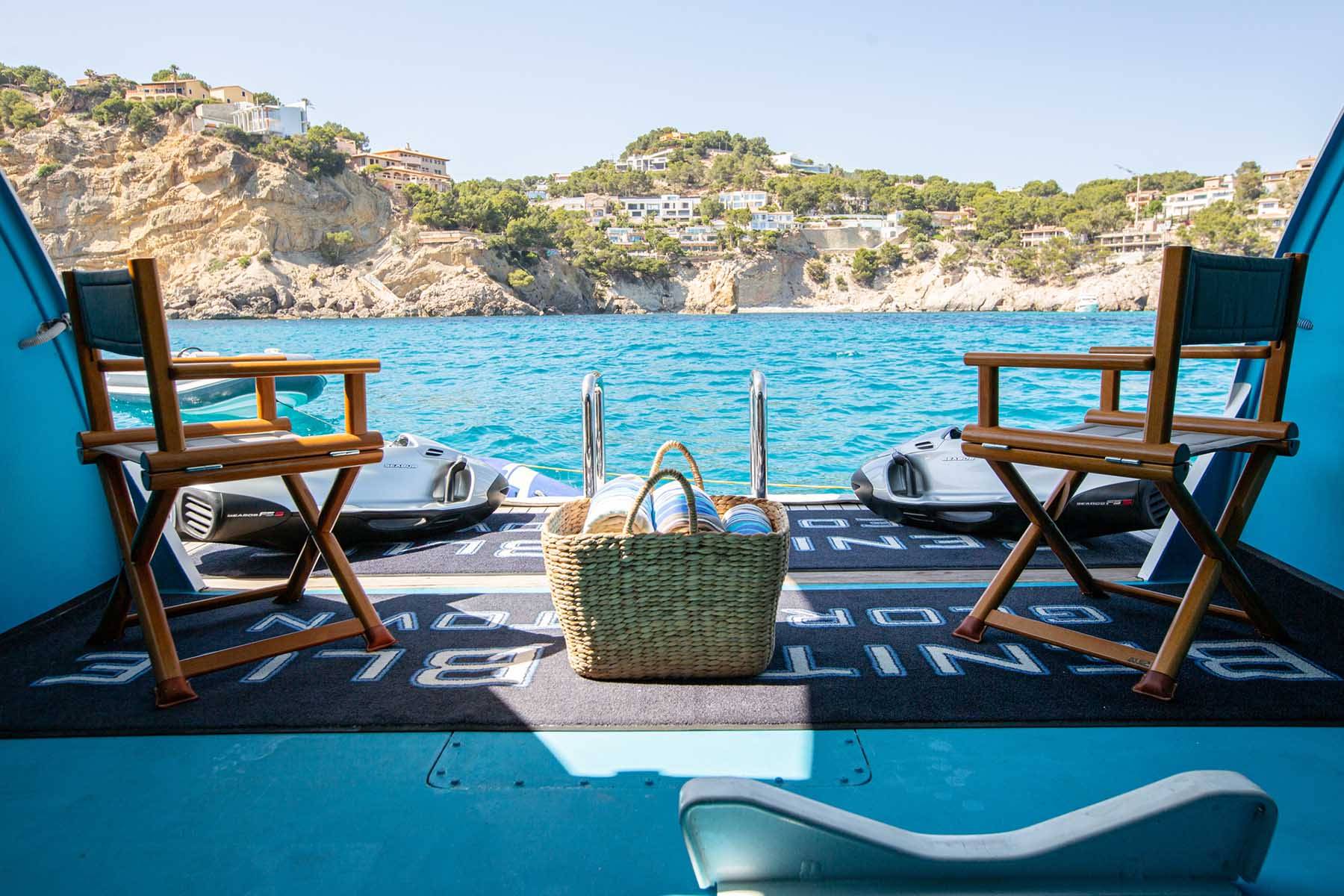 Beach platafom MY Benita Blue