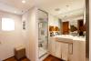Mototr yacht Dionea ensuite bathroom Moncada yachts website