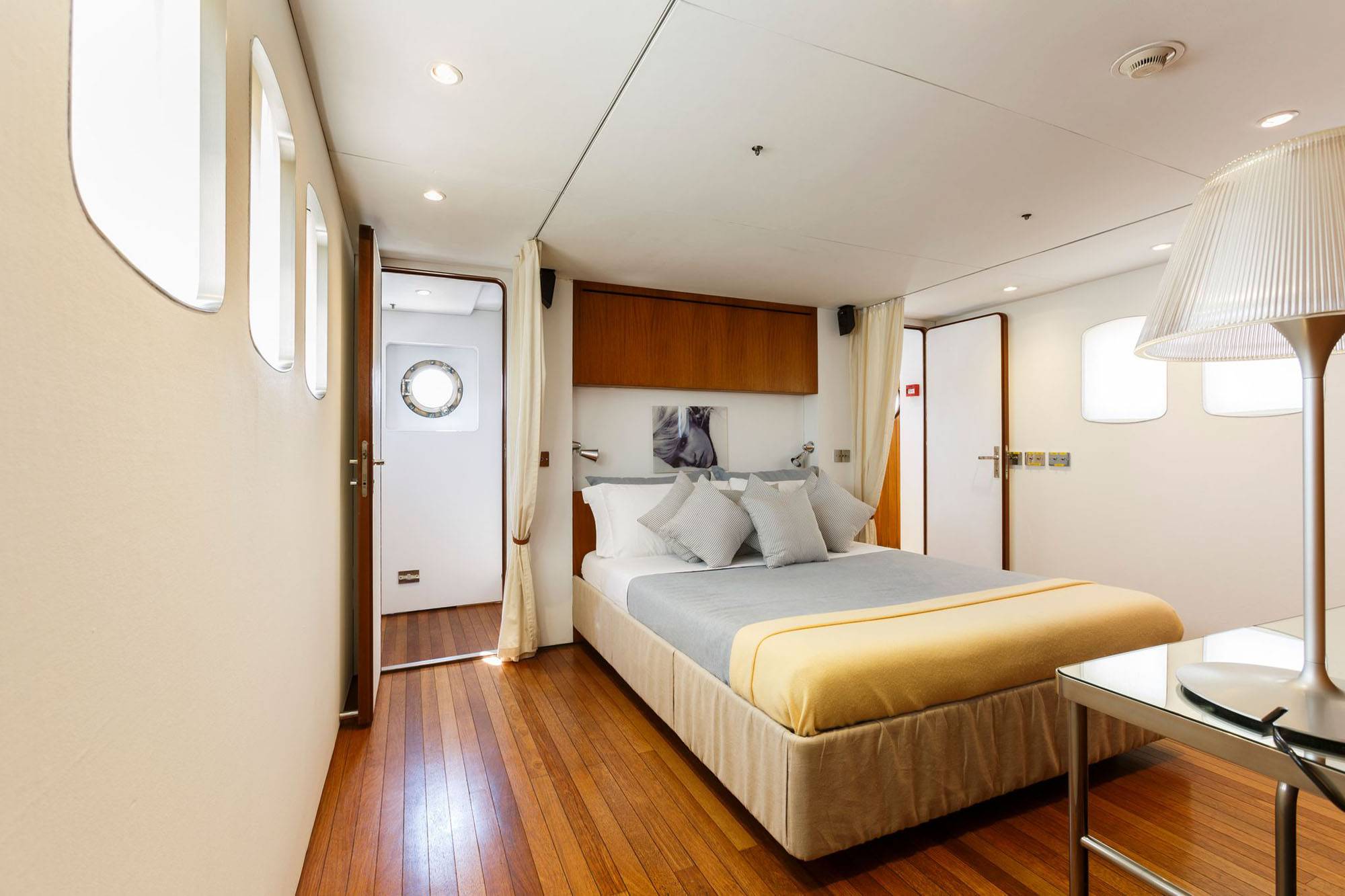 Motor yacht Dionea